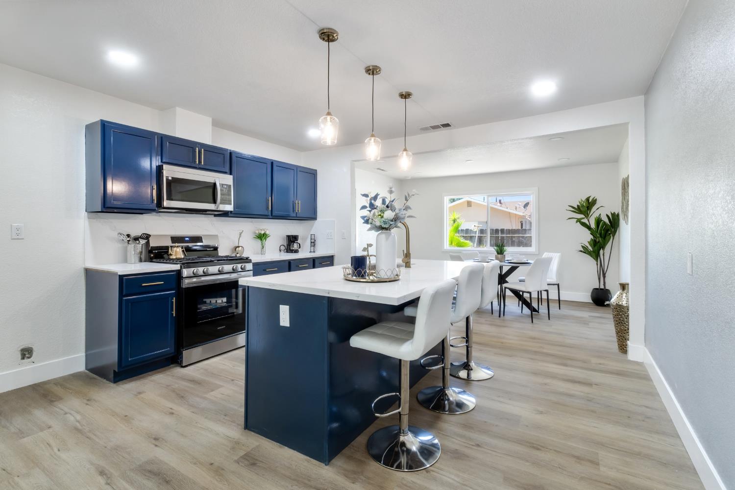 1335 Eucalyptus Ave, Newman, CA 95360