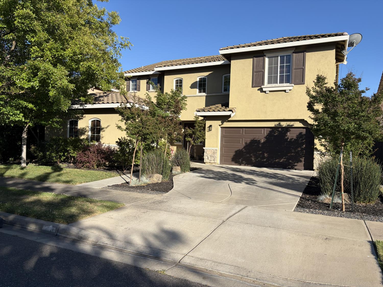 2167 Saddlebrook Way, Oakdale, CA 95361