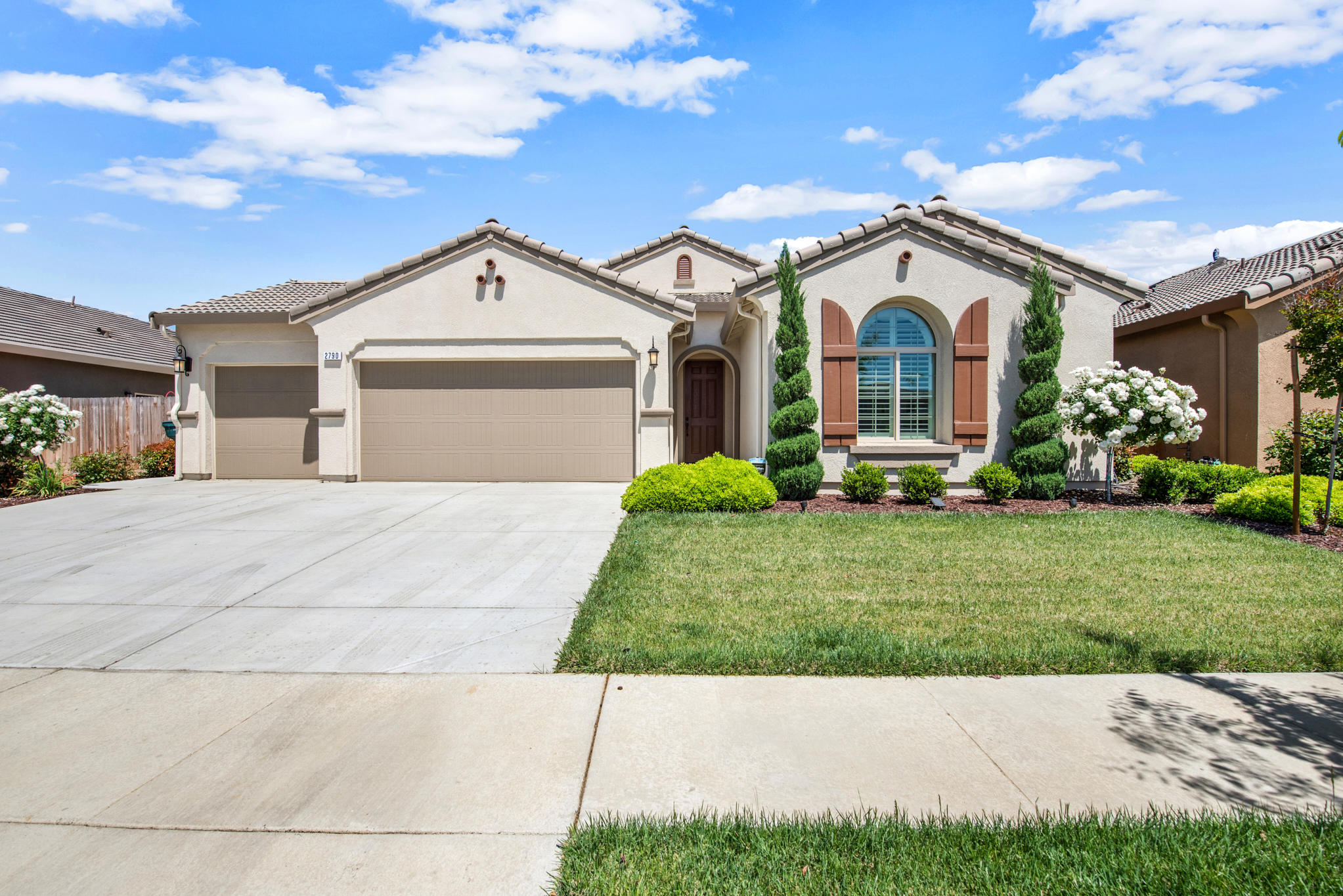 London Properties Tulare Real Estate 2790 Harbor Island Ave