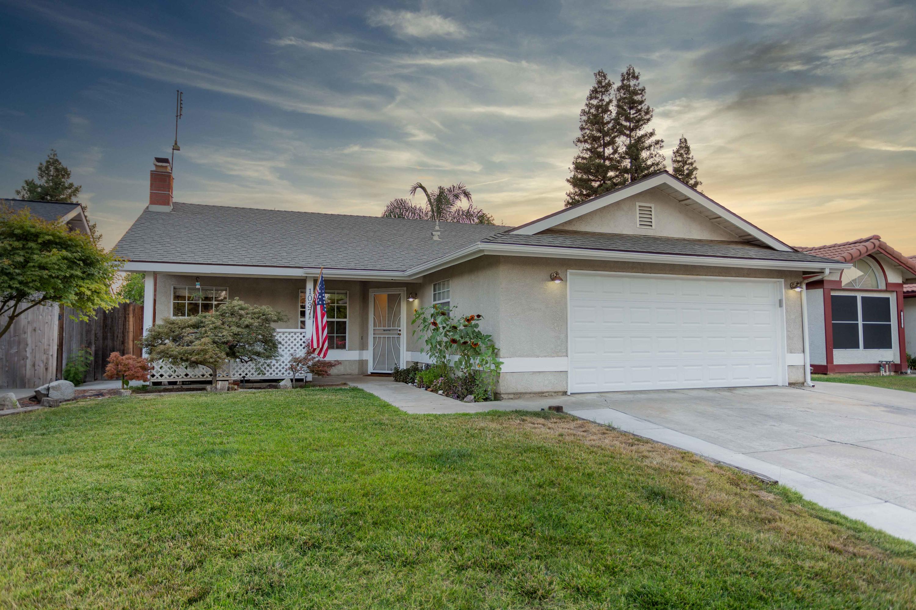 London Properties Visalia Real Estate 1037 N Atwood St