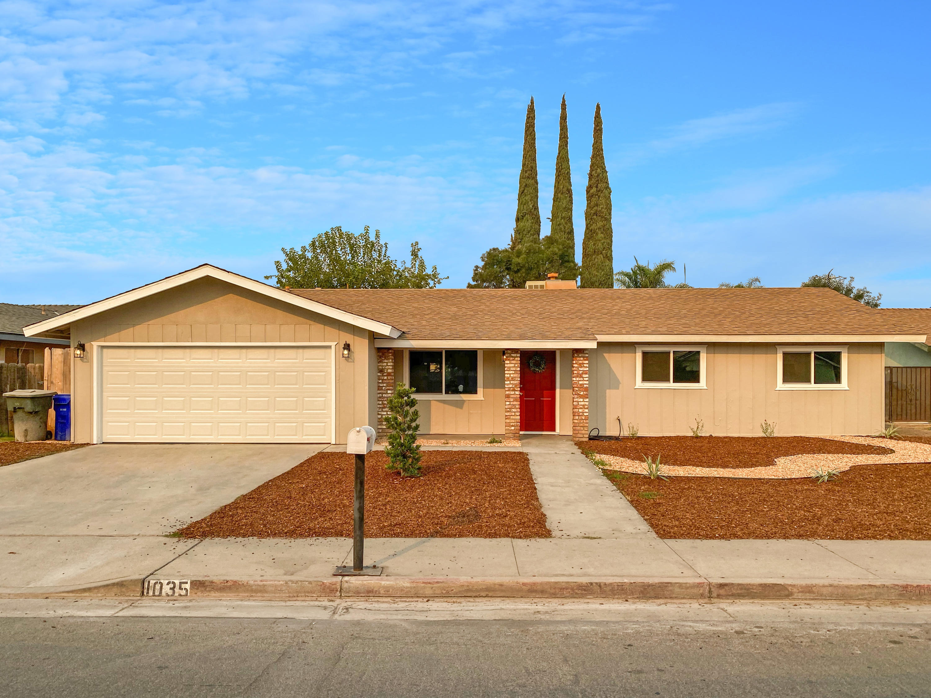 London Properties Porterville Real Estate 1035 N Prospect St