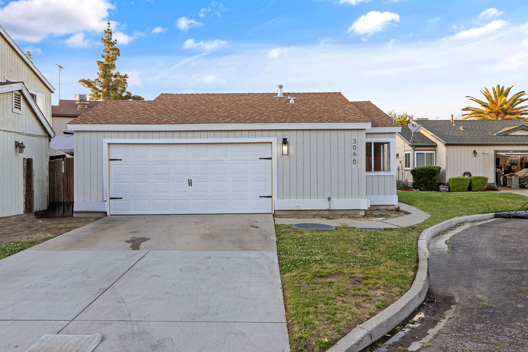 306 E Elowin Ct, Visalia, CA 93291