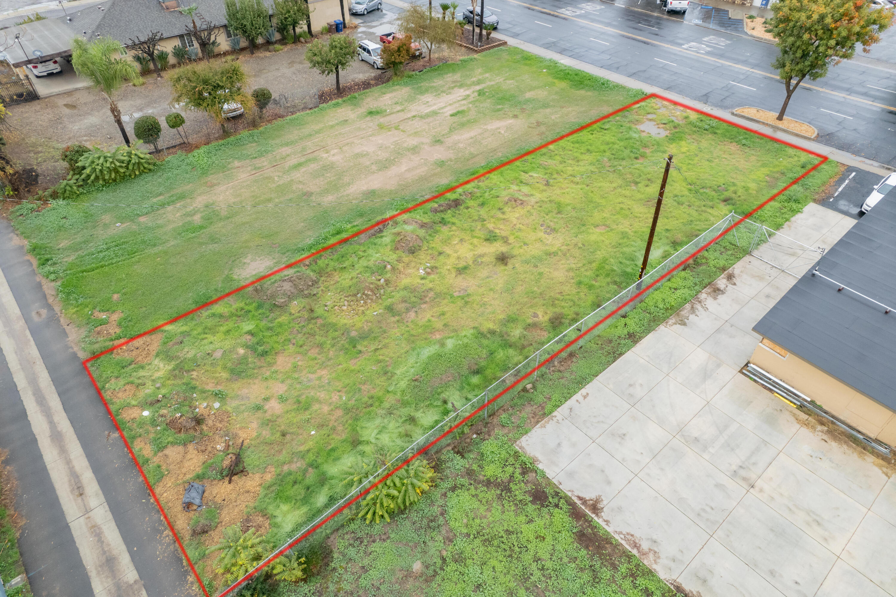 371 N Farmersville Blvd, Farmersville, CA 93223