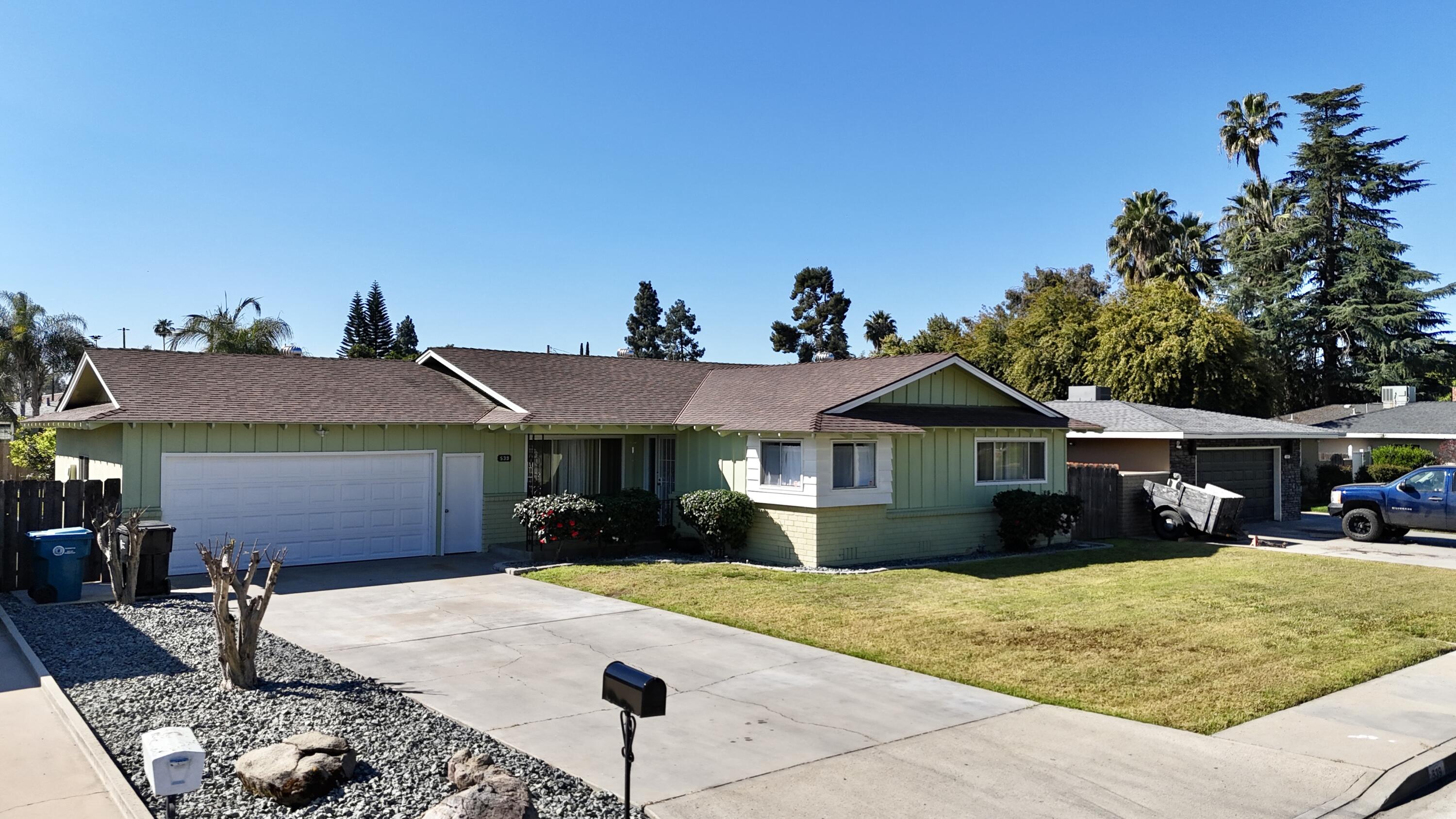539 W Kanai Ave, Porterville, CA 93257