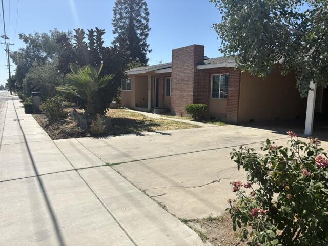 1634 W Morton Ave, Porterville, CA 93257