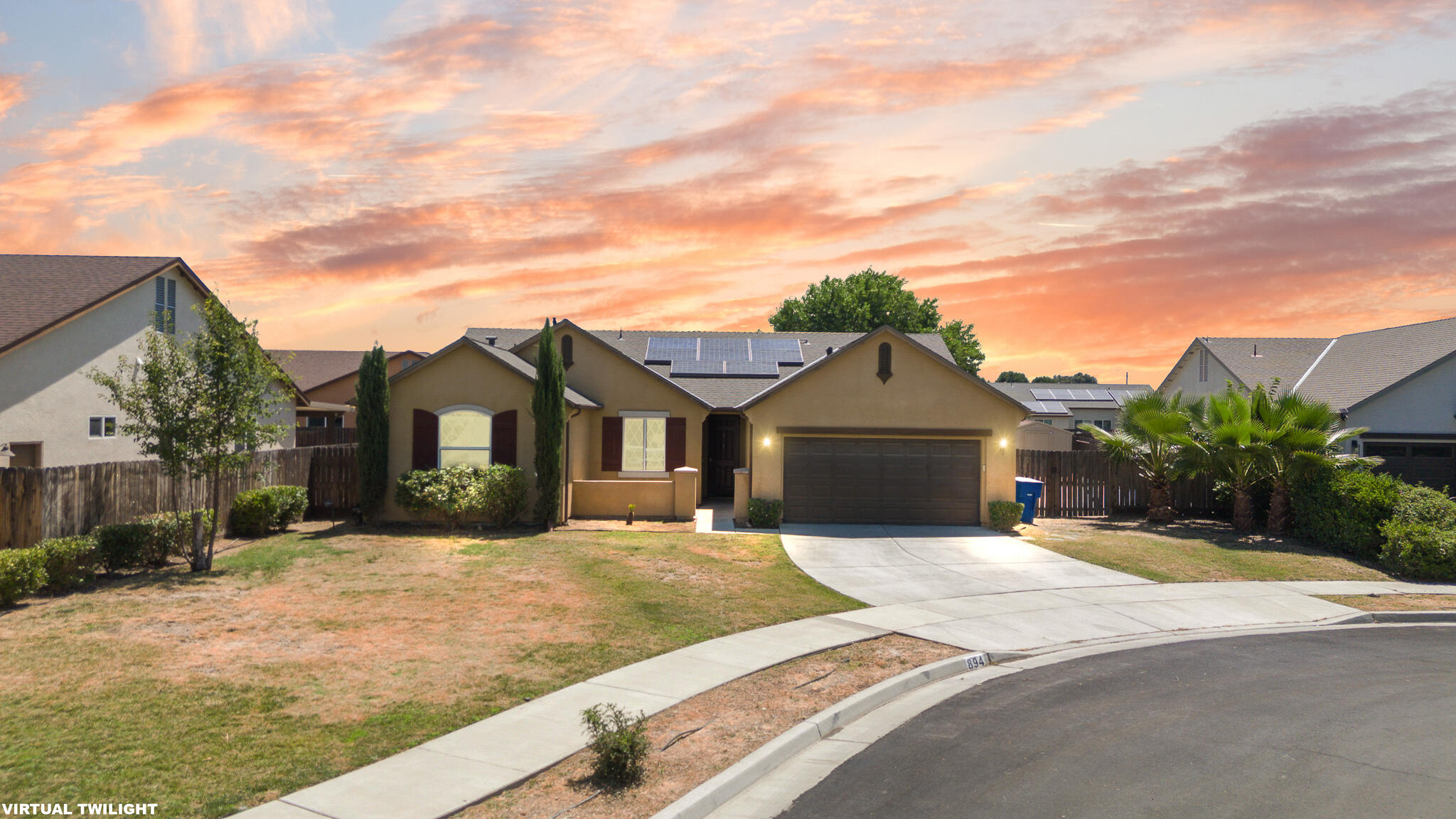 894 Himalaya Dr, Lemoore, CA 93245