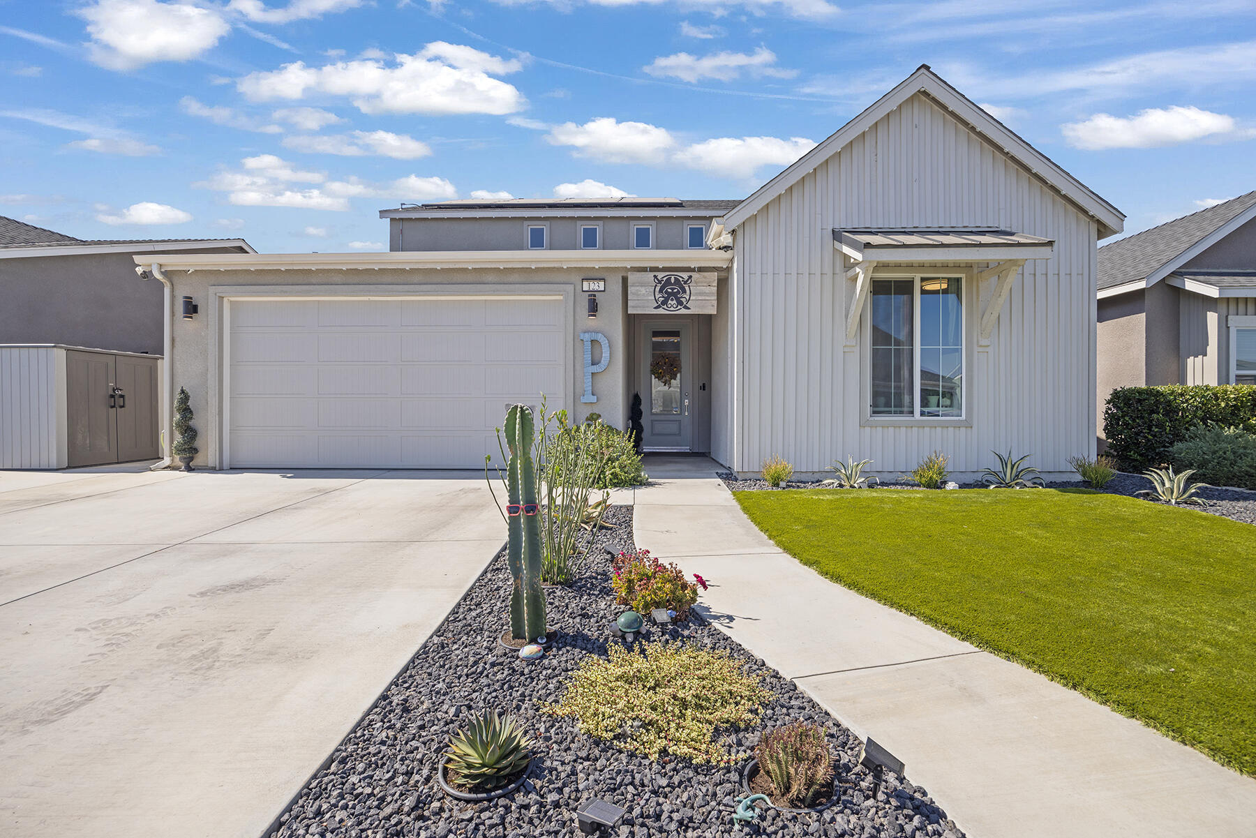 123 E Tyler Ave, Visalia, CA 93291