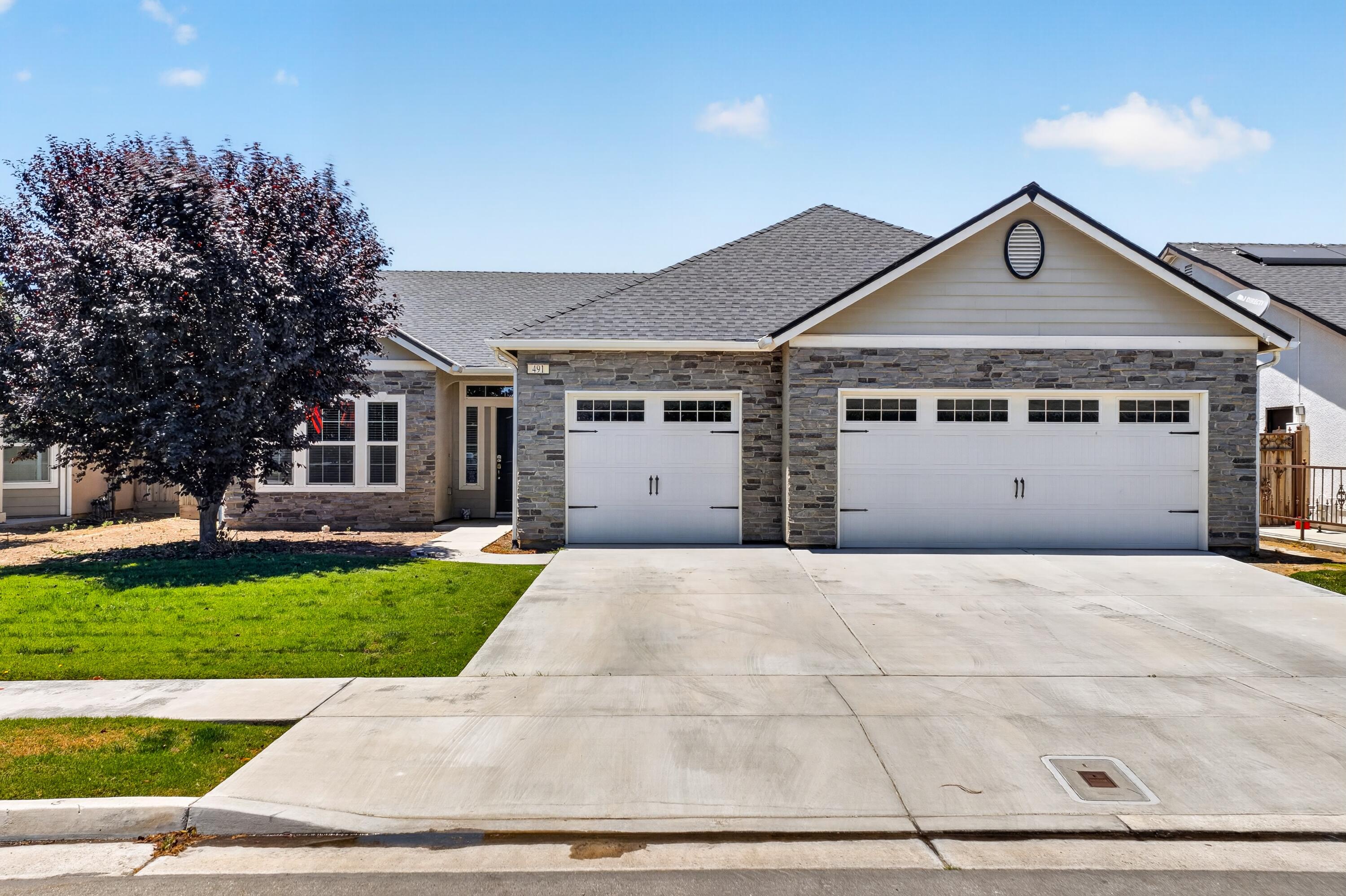 491 Nelder Grove, Tulare, CA 93274
