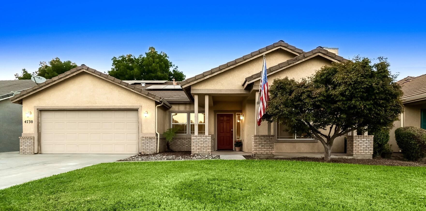 4730 W James Ct, Visalia, CA 93277