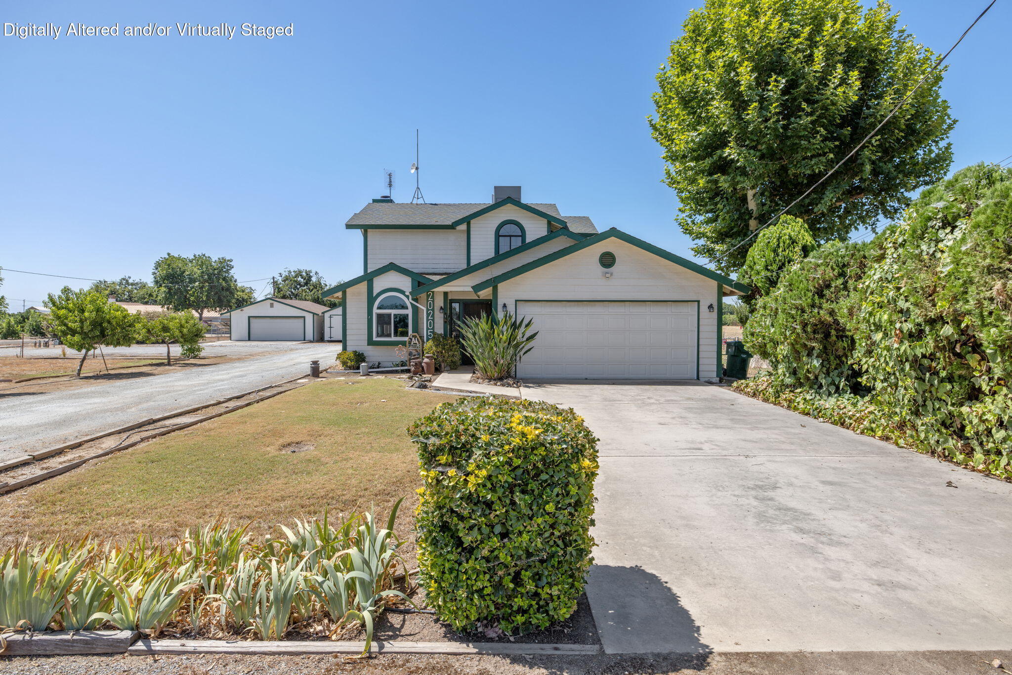 20205 Avenue 264, Exeter, CA 93221
