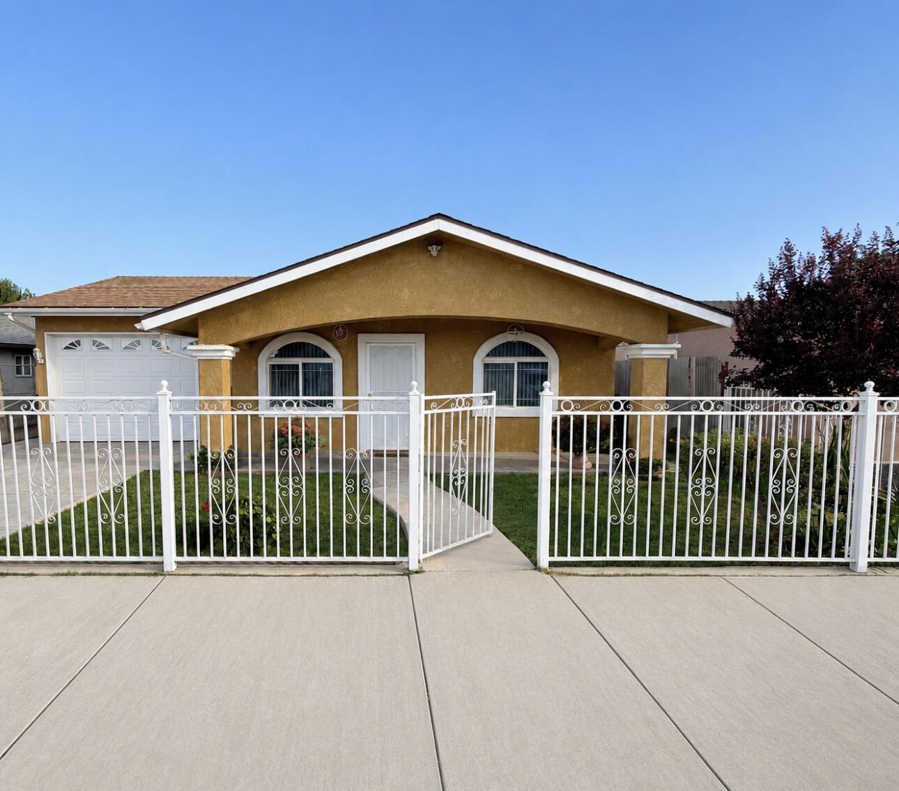 19745 Avenue 196, Strathmore, CA 93267