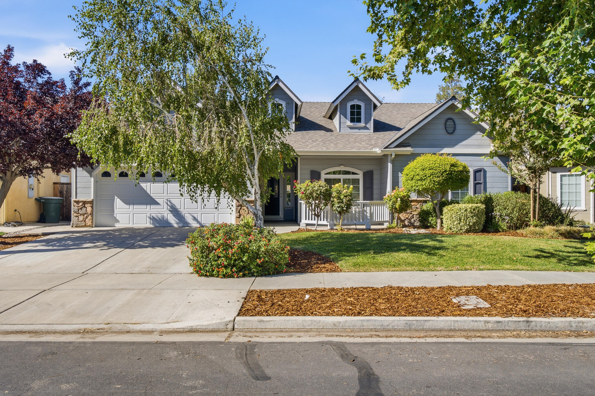 3126 W Connelly Ave, Visalia, CA 93291