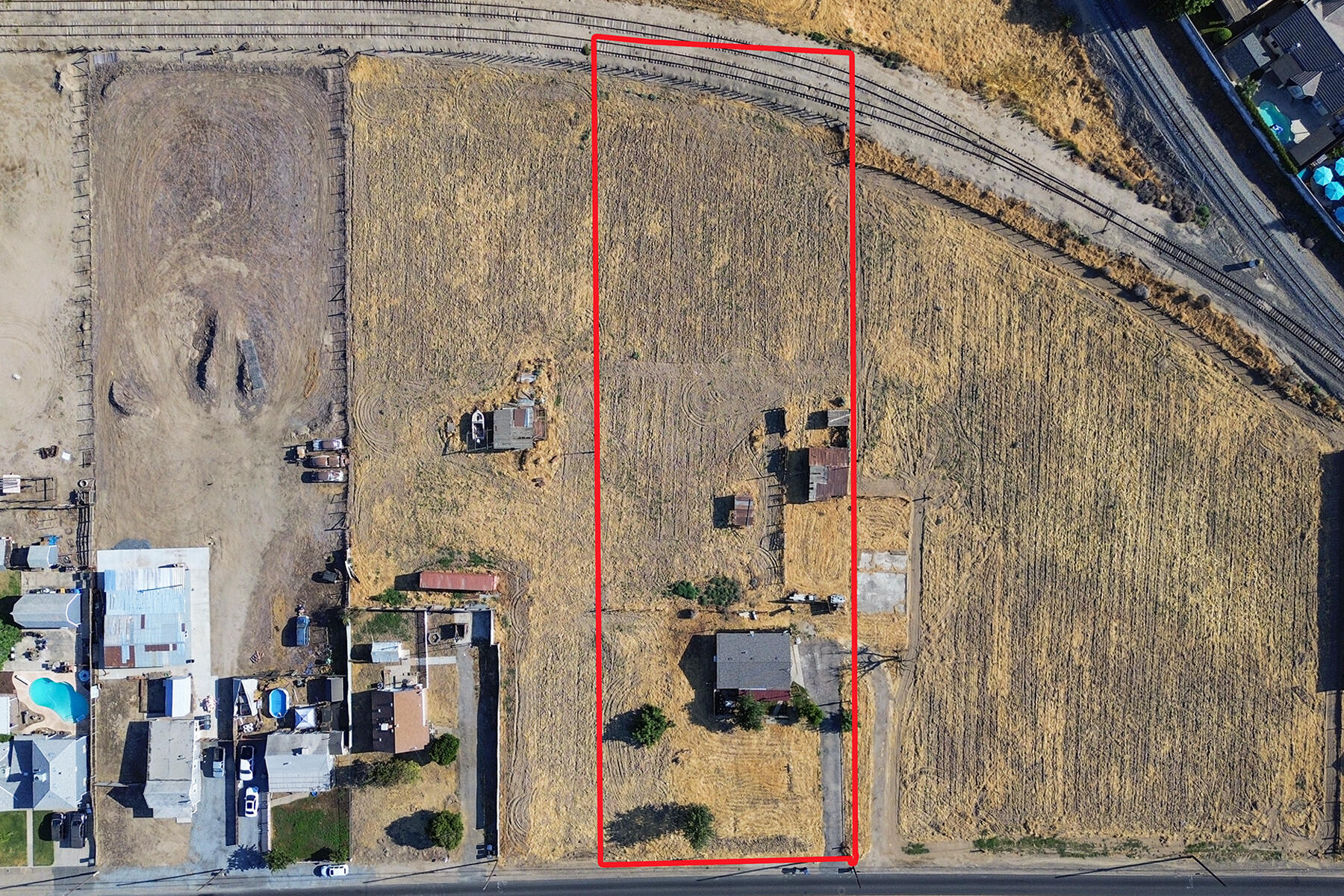 1240 E K Ave, Visalia, CA 93292