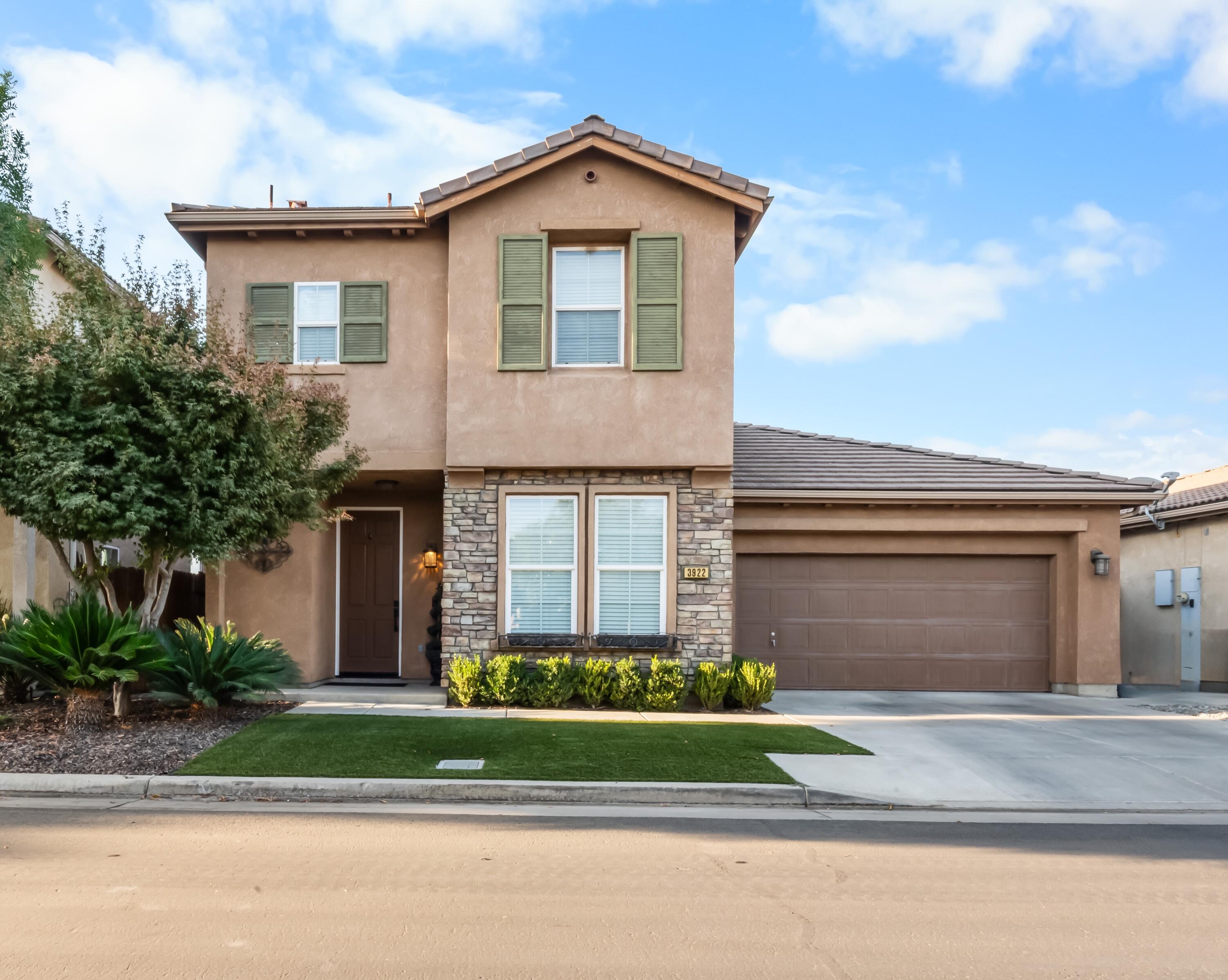3922 W Flagstaff Ave, Visalia, CA 93291