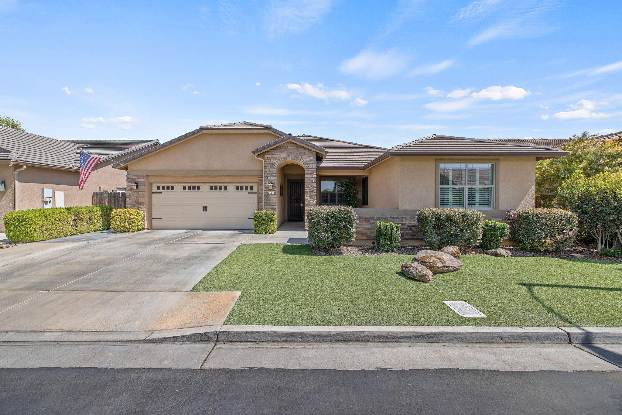 3932 S Avocado St, Visalia, CA 93277