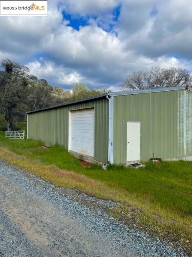 10404 State Highway 49, Coulterville, CA 95311-9752