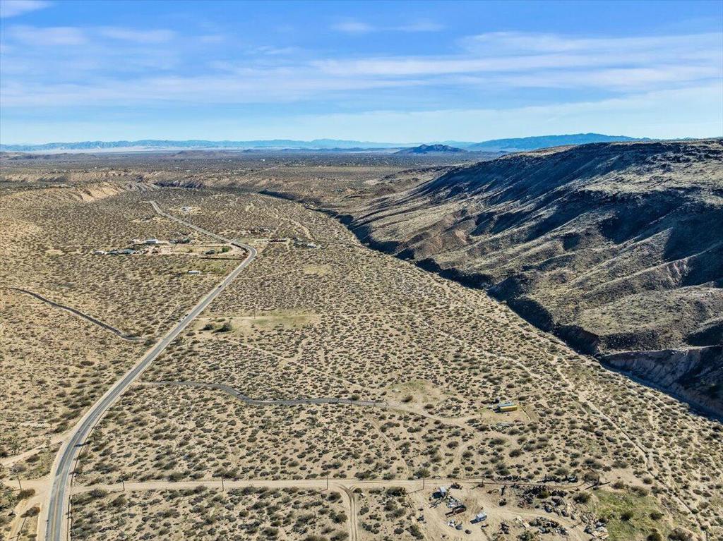 55455 Pipes Canyon, Pioneertown, CA 92268