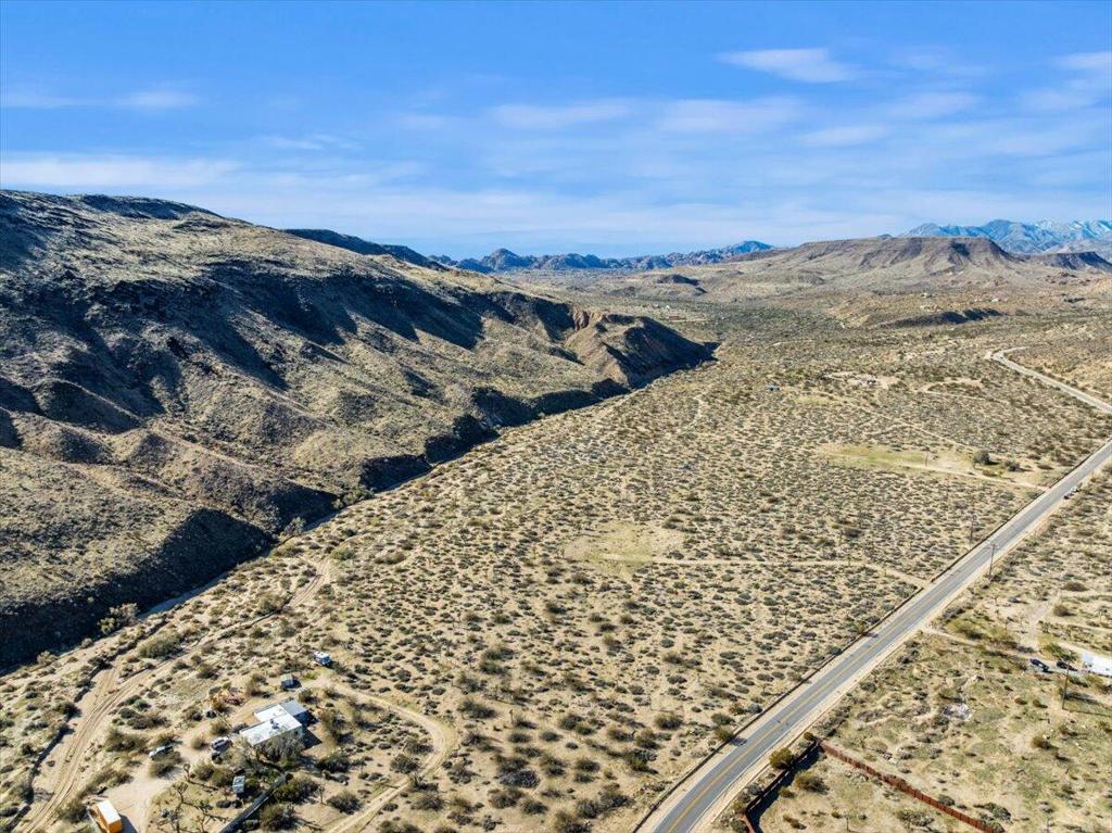 55455 Pipes Canyon, Pioneertown, CA 92268