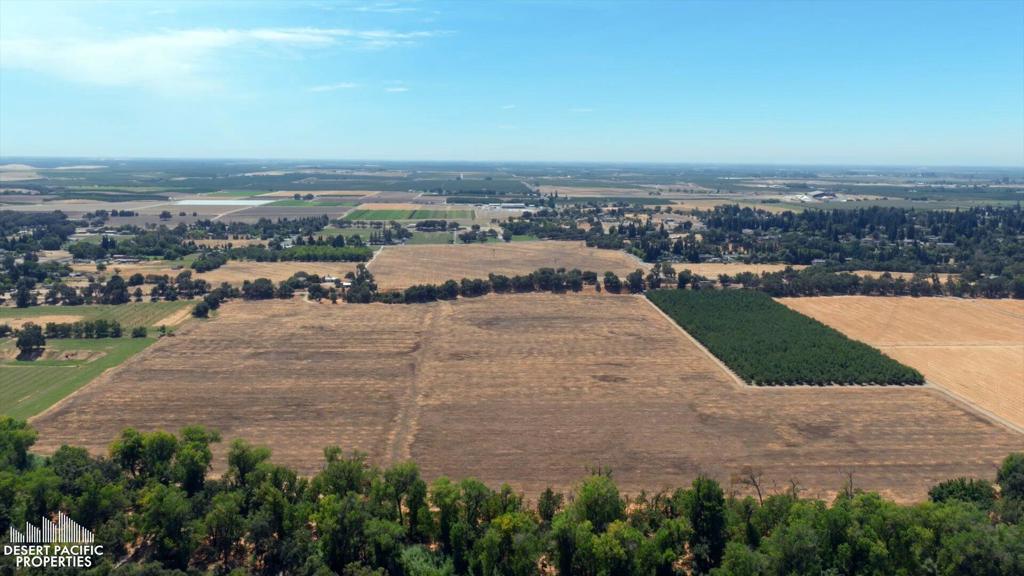 12201 Orange Blossom Rd, Oakdale, CA 95361