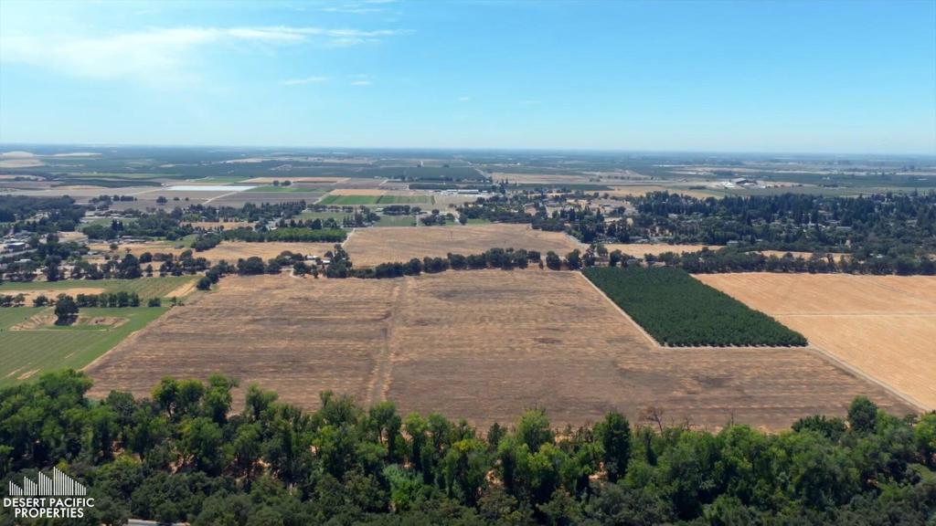 12201 Orange Blossom Rd, Oakdale, CA 95361