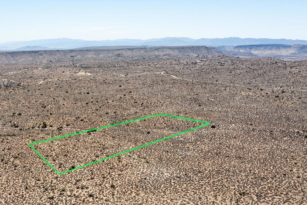 101 Hondo St, Pioneertown, CA 92268