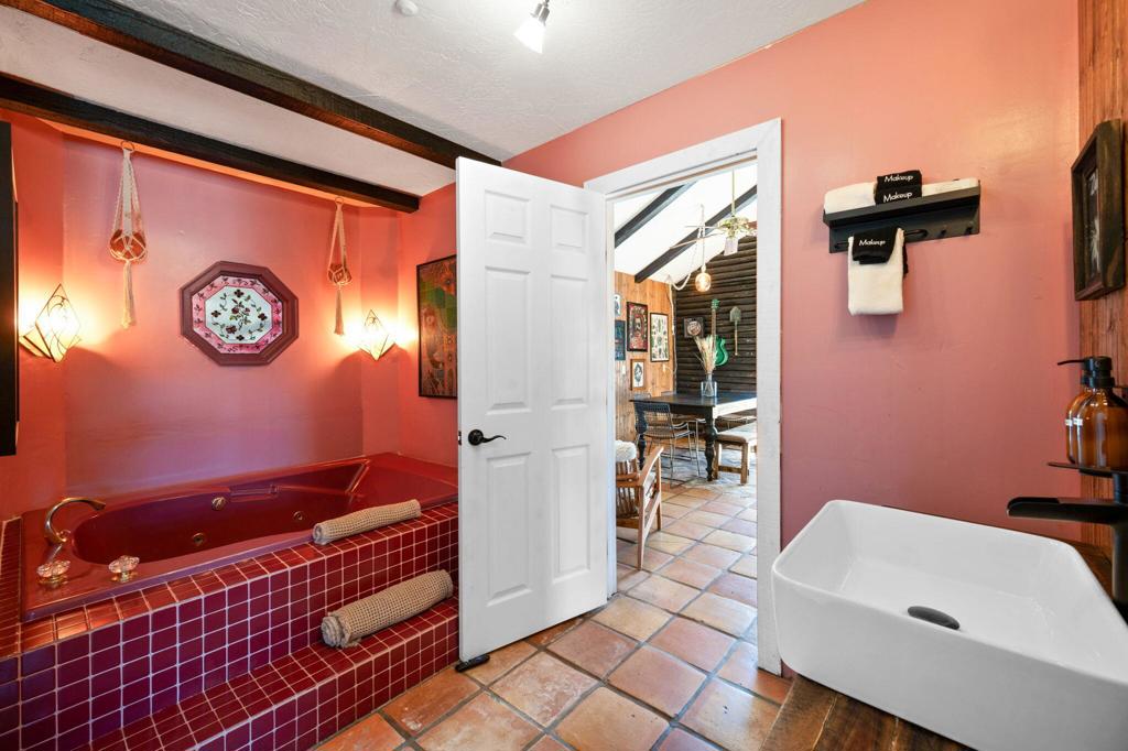 5177 Roy Rogers Rd, Pioneertown, CA 92268