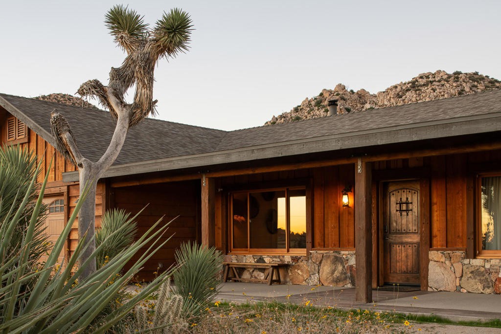 5544 Roy Rogers Rd, Pioneertown, CA 92268