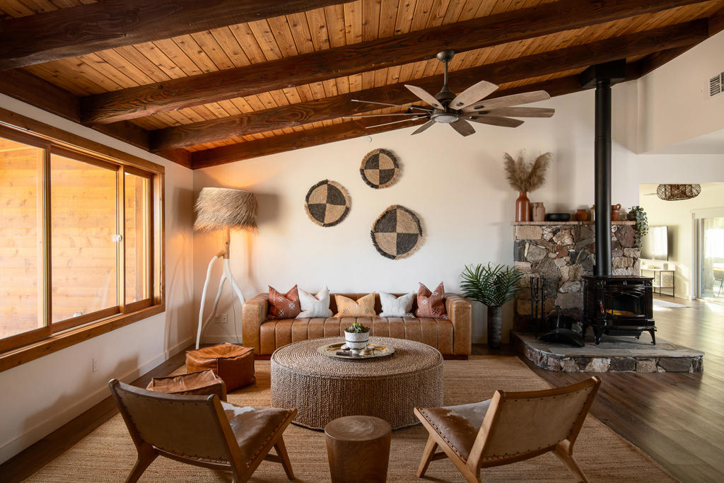 5544 Roy Rogers Rd, Pioneertown, CA 92268