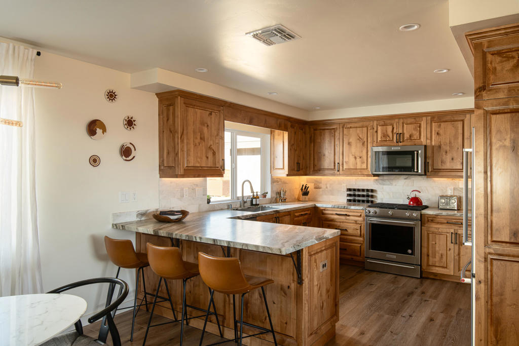 5544 Roy Rogers Rd, Pioneertown, CA 92268