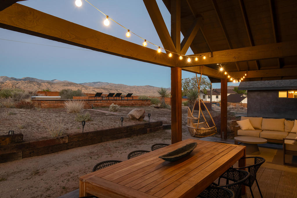 5544 Roy Rogers Rd, Pioneertown, CA 92268