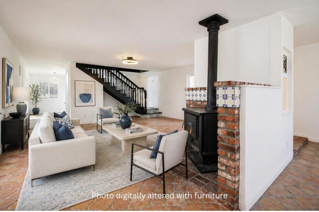5523 Tom Mix Rd, Pioneertown, CA 92268