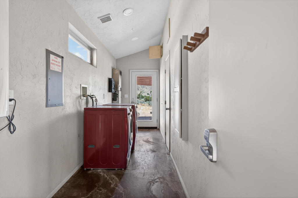 53105 Chia Trl, Pioneertown, CA 92268