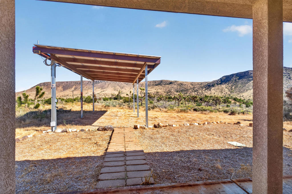 53105 Chia Trl, Pioneertown, CA 92268