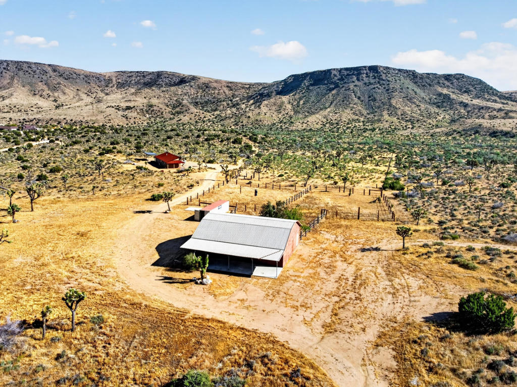 53105 Chia Trl, Pioneertown, CA 92268