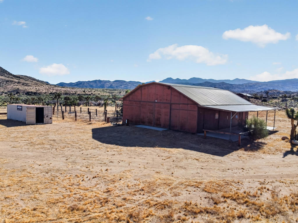 53105 Chia Trl, Pioneertown, CA 92268