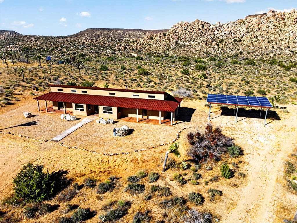 53105 Chia Trl, Pioneertown, CA 92268