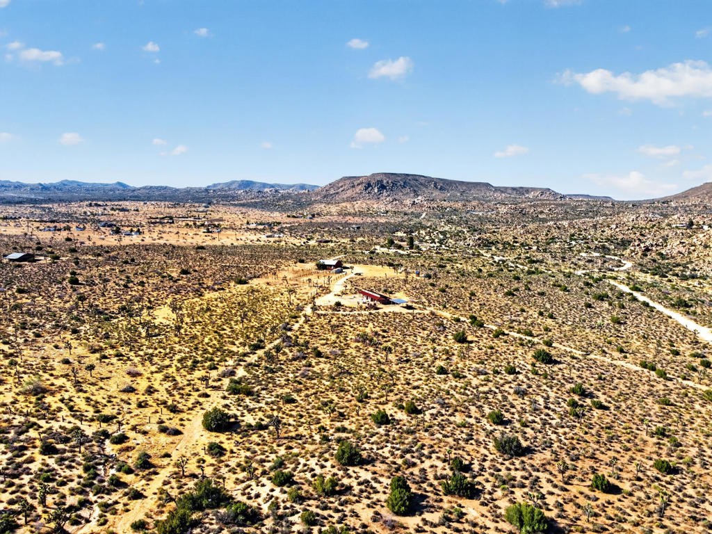 53105 Chia Trl, Pioneertown, CA 92268