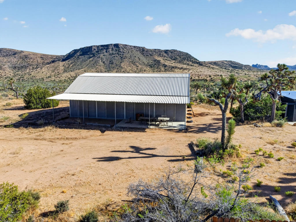 53105 Chia Trl, Pioneertown, CA 92268