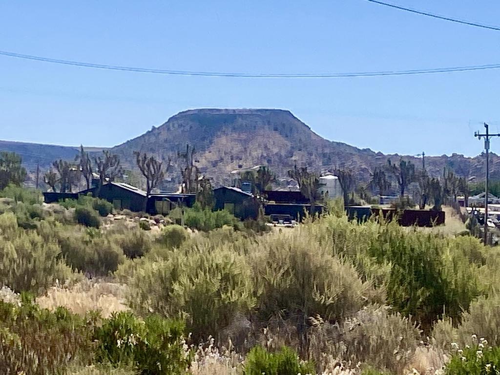 108 Riverside Dr, Pioneertown, CA 92268