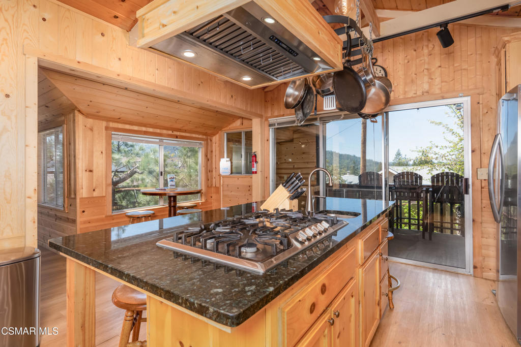 56401 Marina View Way, Bass Lake, CA 93604