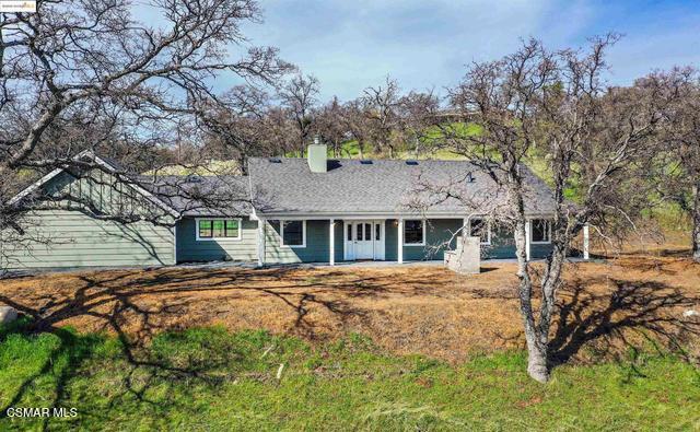 13300 Lone Bend Rd, Jamestown, CA 95327