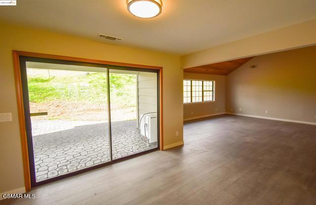 13300 Lone Bend Rd, Jamestown, CA 95327