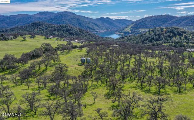 13300 Lone Bend Rd, Jamestown, CA 95327