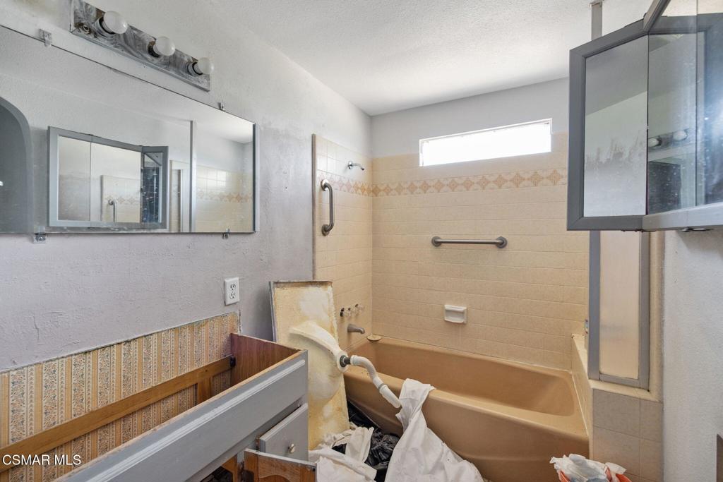 20328 Avenue 344, Woodlake, CA 93286