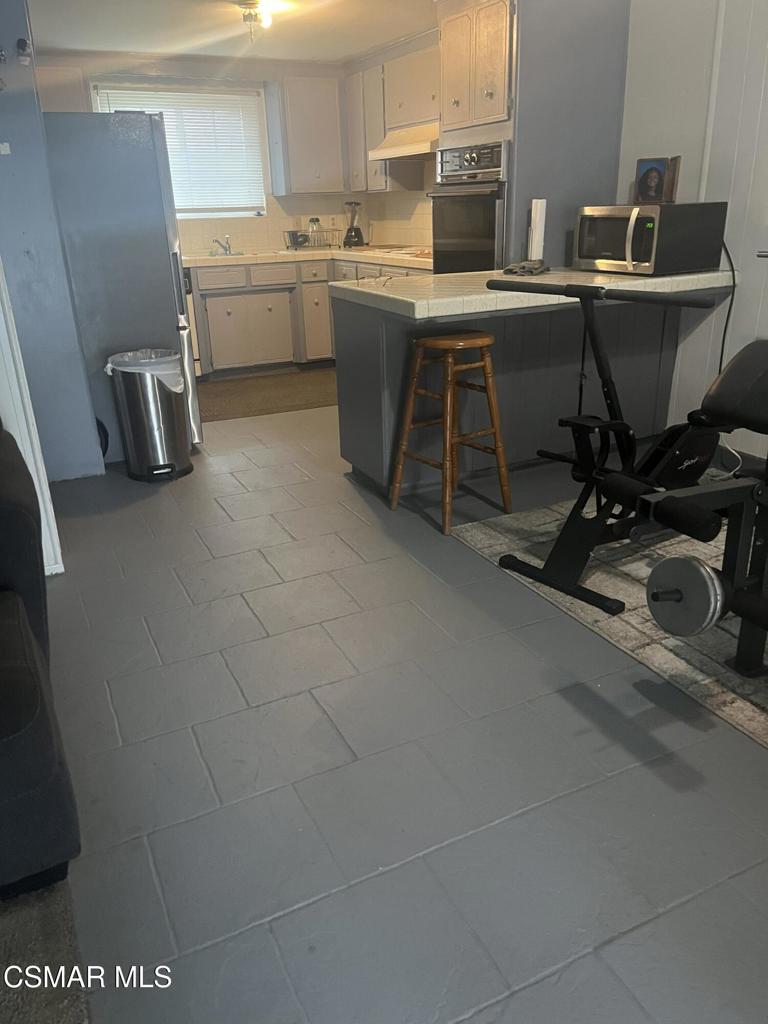 104 Sassafras Dr, Madera, CA 93637