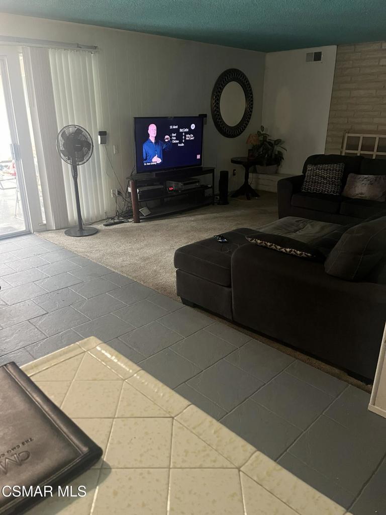 104 Sassafras Dr, Madera, CA 93637