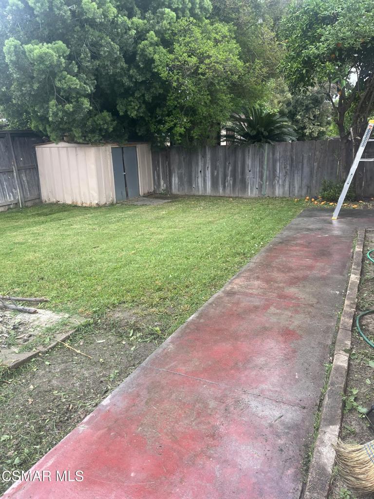 104 Sassafras Dr, Madera, CA 93637