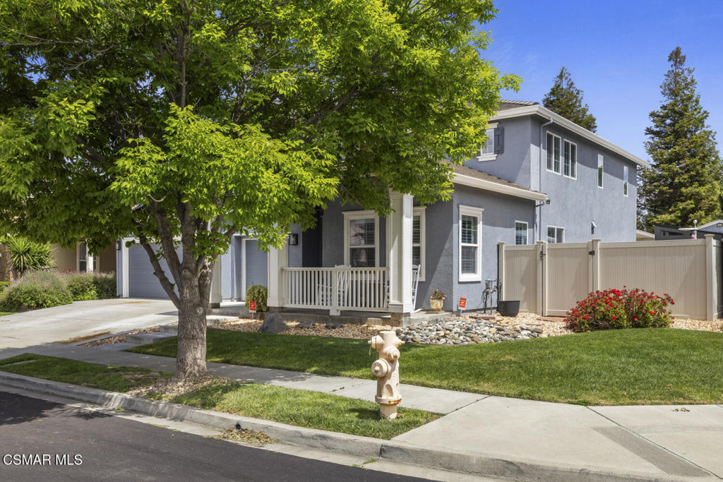 220 Abelia Ln, Patterson, CA 95363