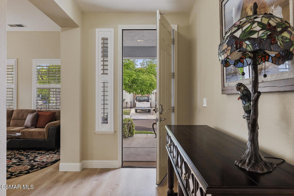 220 Abelia Ln, Patterson, CA 95363