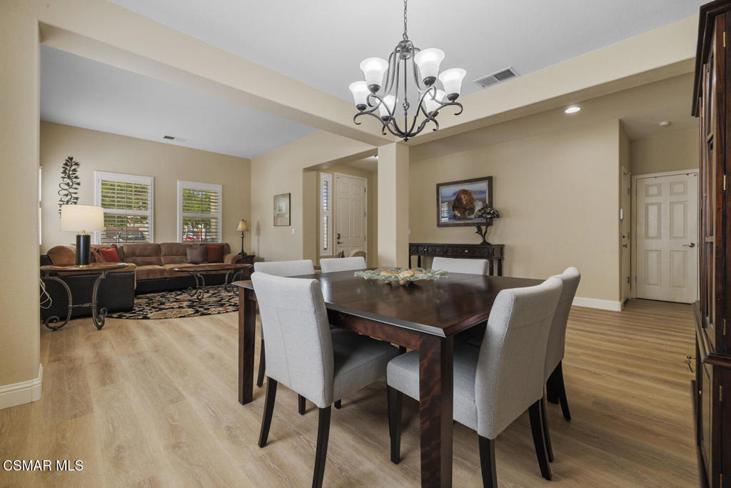 220 Abelia Ln, Patterson, CA 95363